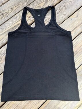 lululemon athletica Black Swiftly Tech Racerback Tank, Size 8 - Hip Length